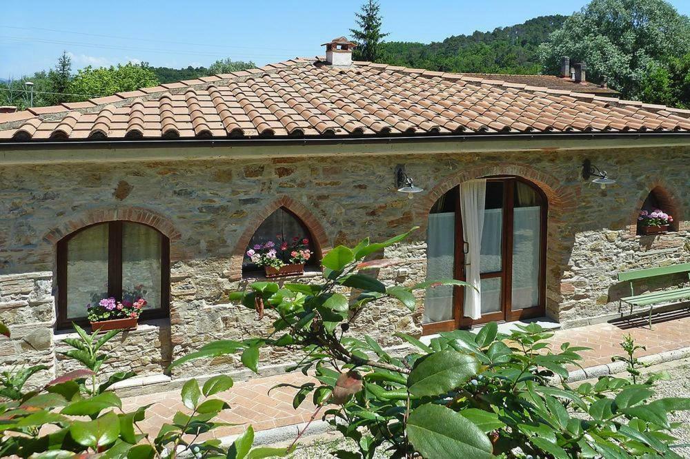 Il Fienile Villa Ripafratta ภายนอก รูปภาพ